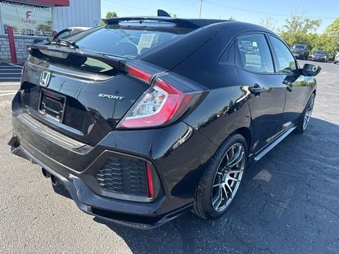 Used 2018 Honda Civic Sport image 3