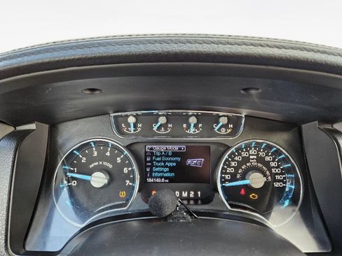 Used 2012 Ford F150 Lariat w/ Lariat Chrome Pkg image 16