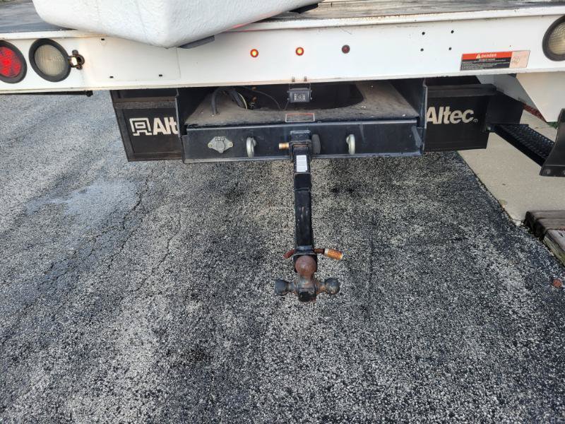 Used 2017 RAM 5500 Tradesman w/ Power & Remote Entry Group RWD image 23