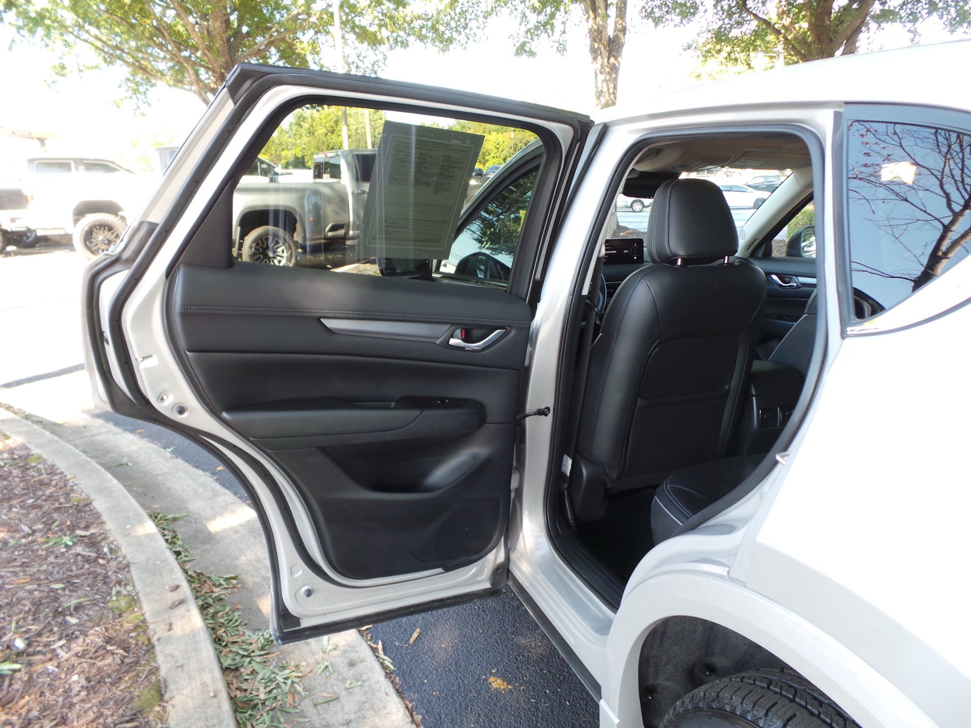 Certified 2025 MAZDA CX-5 AWD 2.5 S w/ Preferred Package image 30