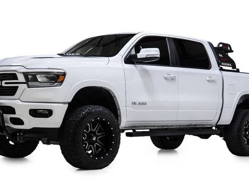 Used 2020 RAM 1500 Laramie w/ Sport Appearance Package AWD/4WD image 2