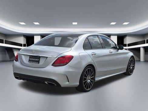 Used 2019 Mercedes-Benz C 300 Sedan image 6