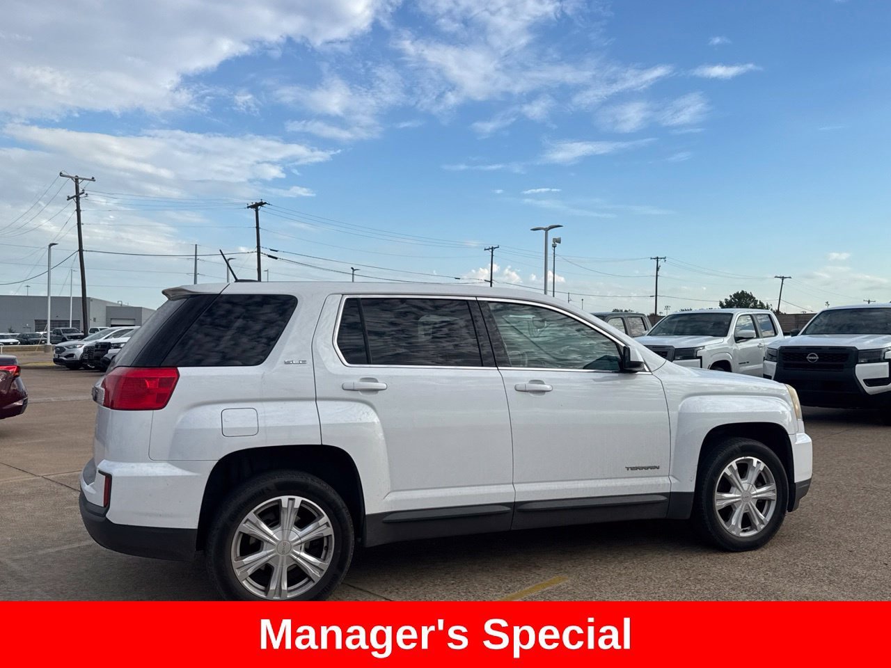 Used 2017 GMC Terrain SLE FWD image 24