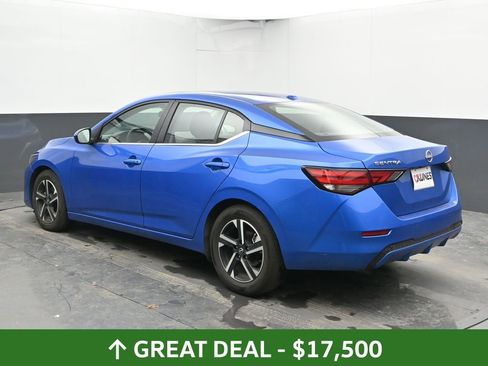 Used 2025 Nissan Sentra SV image 10