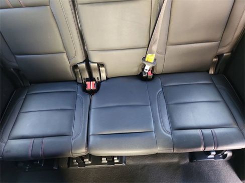 Used 2023 Chevrolet Suburban RST w/ Luxury Package image 35