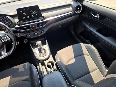 Used 2021 Kia Forte GT-Line image 13