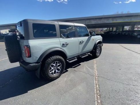 Used 2024 Ford Bronco Badlands image 7