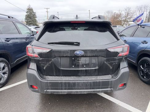 Used 2025 Subaru Outback Onyx Edition XT image 3