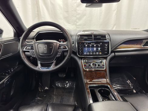 Used 2019 Lincoln Continental AWD w/ Equipment Group 500A image 25