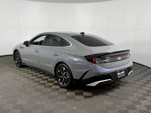 Used 2024 Hyundai Sonata SEL FWD image 9