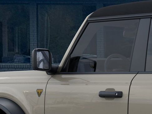 New 2026 Ford Bronco Badlands image 22