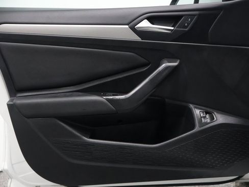 Used 2021 Volkswagen Jetta S w/ Driver Assistance Package image 12