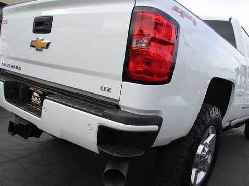 Used 2016 Chevrolet Silverado 2500 LTZ w/ Duramax Plus Package image 18