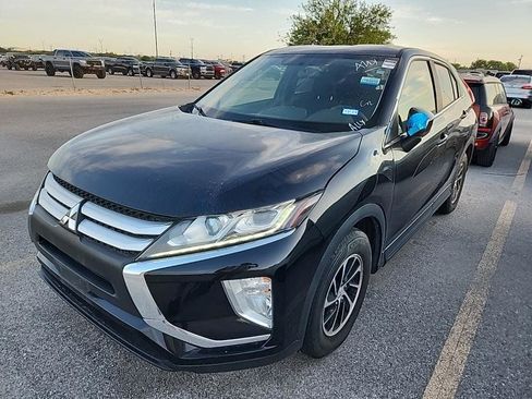 Used 2020 Mitsubishi Eclipse Cross ES FWD image 2