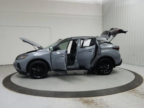 Used 2023 Nissan Murano SV w/ SV Midnight Edition Package FWD image 13