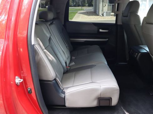 Used 2018 Toyota Tundra Limited w/ Limited Premium Package AWD/4WD image 21
