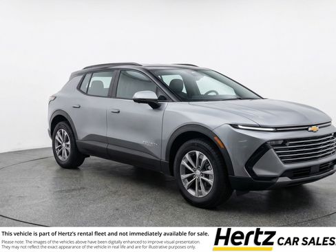 Used 2025 Chevrolet Equinox LT image 1