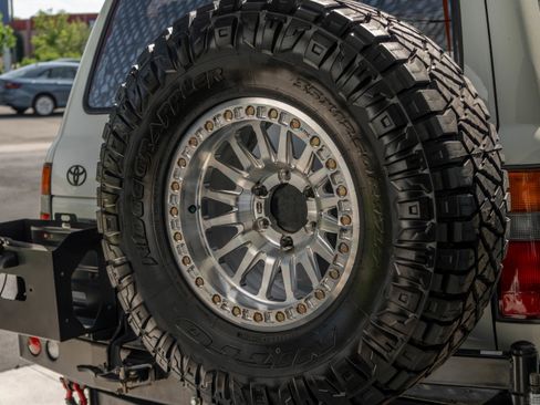 Used 1995 Toyota Land Cruiser AWD/4WD image 9