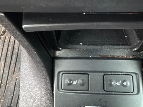 Used 2021 Acura ILX w/ Premium Package image 19