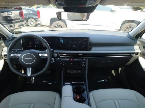 Used 2026 Hyundai Sonata SEL FWD image 11