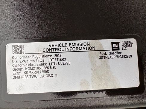 Used 2019 GMC Sierra 1500 Base 4x2 2dr Regular Cab 8 ft. w/ Fleet Convenience Package image 27