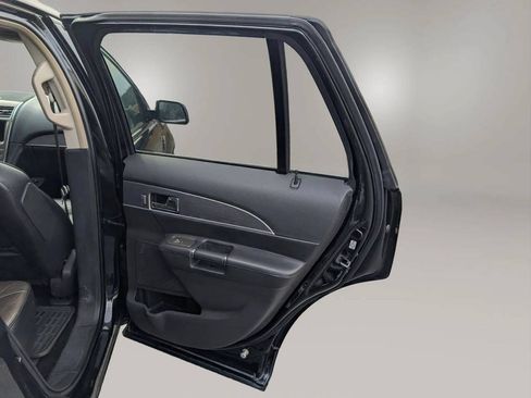 Used 2013 Lincoln MKX FWD image 31