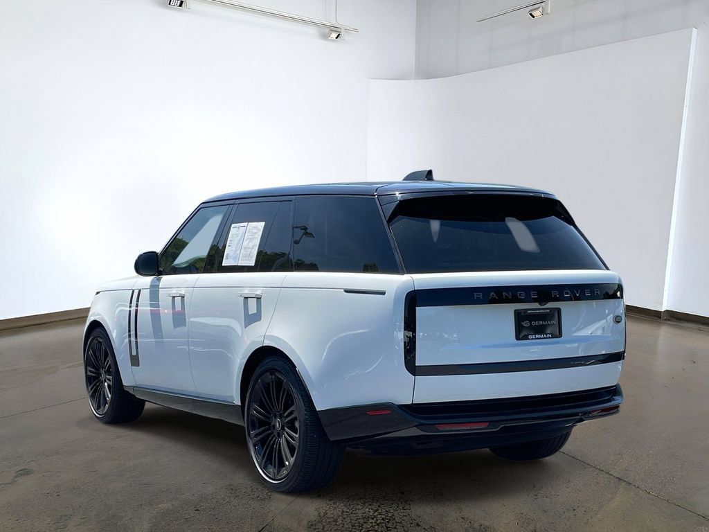 Certified 2022 Land Rover Range Rover SE AWD/4WD image 6