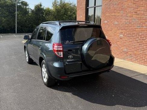 Used 2012 Toyota RAV4 Limited w/ Navigation Value Pkg FWD image 4