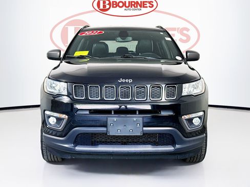 Used 2021 Jeep Compass Latitude AWD/4WD image 4