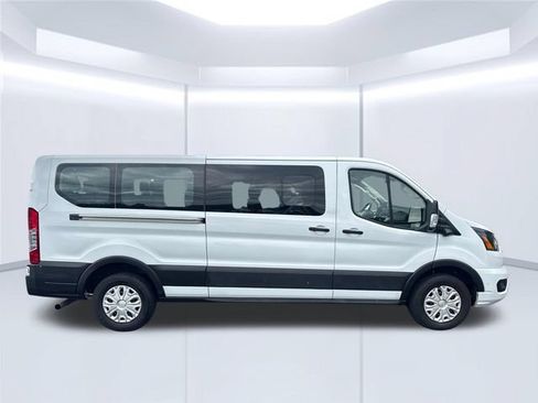 Used 2023 Ford Transit 350 XLT RWD image 13