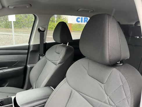 Certified 2025 Hyundai Tucson SEL AWD/4WD image 15