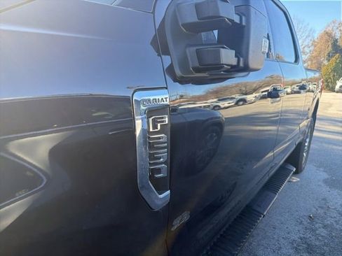 Used 2022 Ford F250 Lariat w/ Lariat Ultimate Package image 5