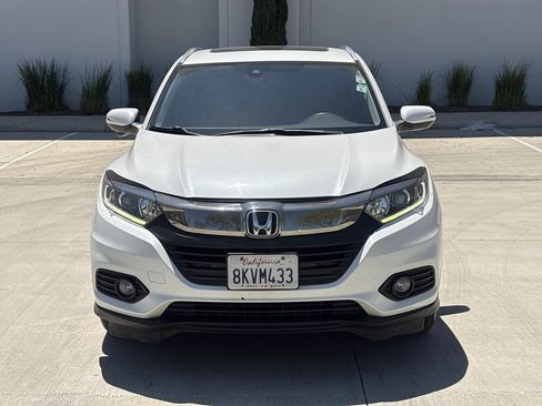 Used 2019 Honda HR-V EX image 8