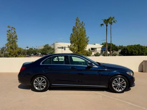 Used 2017 Mercedes-Benz C 300 Sedan image 17