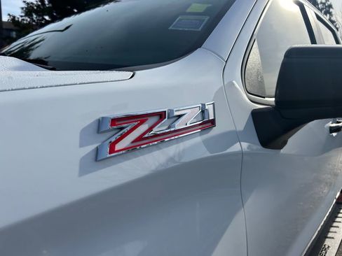 Used 2022 Chevrolet Silverado 1500 LT Trail Boss image 31