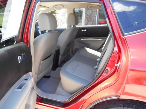 Used 2013 Nissan Rogue S w/ Special Edition Pkg AWD/4WD image 11