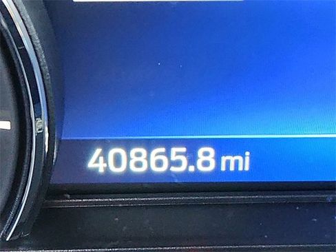 Used 2021 Ford Escape SE image 17