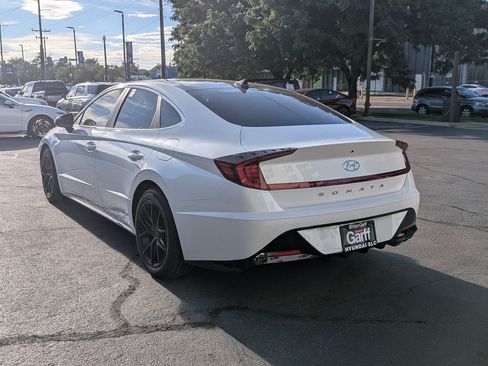 Used 2020 Hyundai Sonata SEL w/ Convenience + Sunroof Package FWD image 7