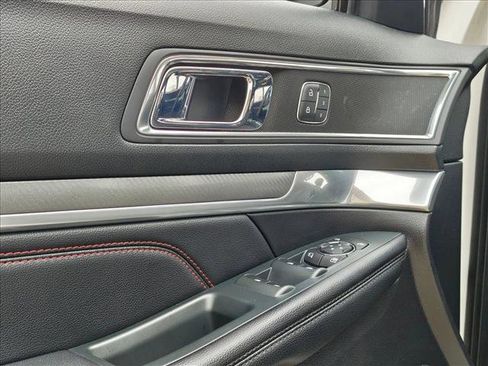 Used 2019 Ford Explorer Sport w/ Equipment Group 401A image 11