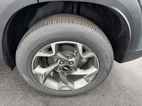 New 2026 Chevrolet Trax LT w/ Driver Confidence Package image 6