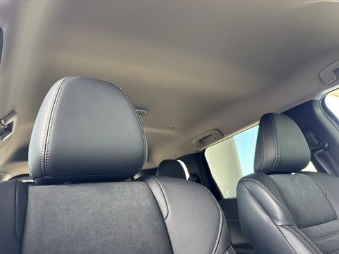 New 2026 Nissan Rogue SL AWD/4WD image 19