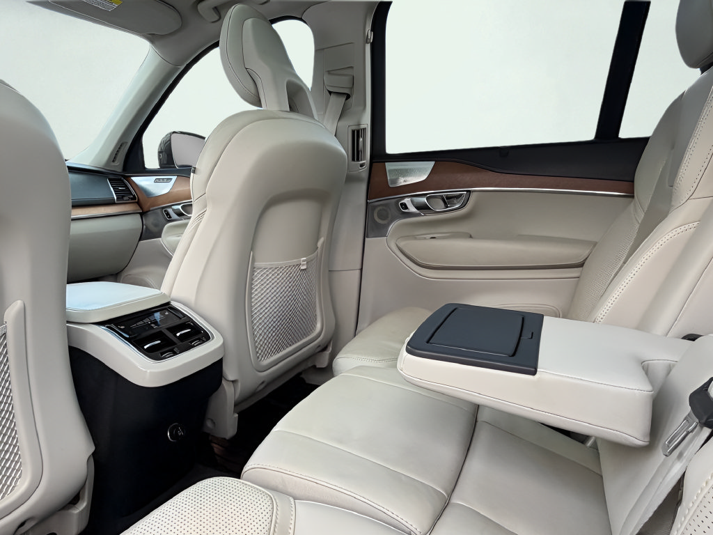 Used 2017 Volvo XC90 T6 Inscription w/ Vision Package AWD/4WD image 25