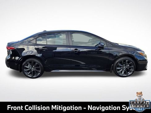 Used 2025 Toyota Corolla XSE FWD image 11