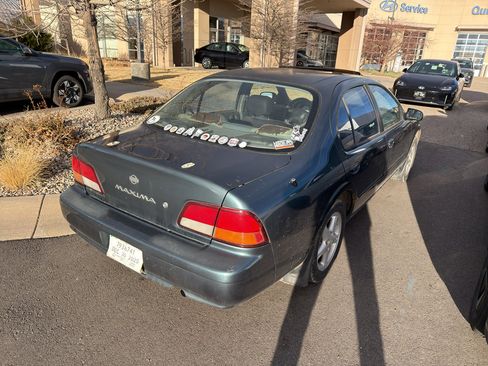 Used 1999 Nissan Maxima image 3