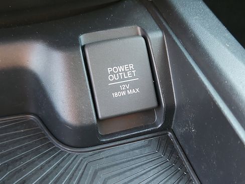 Used 2018 Honda CR-V LX image 25
