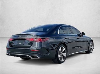 Used 2026 Mercedes-Benz E 450 4MATIC Sedan video 2