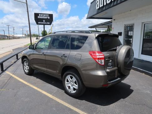 Used 2011 Toyota RAV4 2WD w/ Base L4 Extra Value Pkg image 4