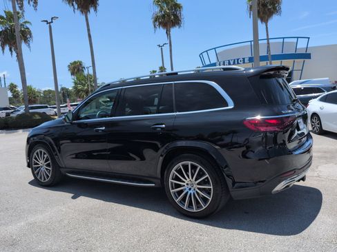 Used 2024 Mercedes-Benz GLS 580 4MATIC image 6