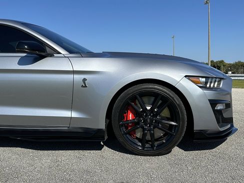 Used 2020 Ford Mustang Shelby GT500 w/ Technology Package image 31
