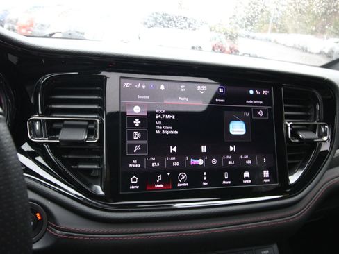 Used 2021 Dodge Durango R/T w/ Technology Group image 15